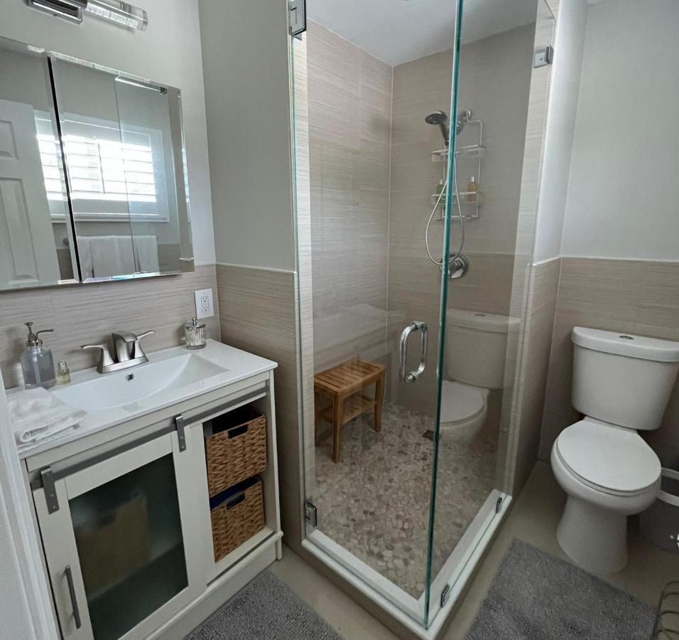 Casa806 Men Only Guest House Форт-Лодердейл Экстерьер фото